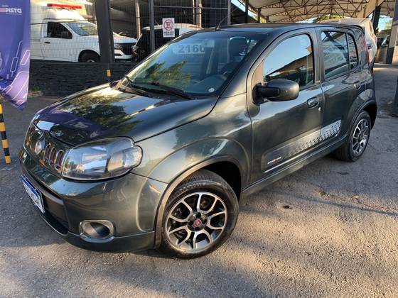 FIAT UNO 1.4 EVO SPORTING 8V FLEX 4P MANUAL FIAT UNO 1.4 EVO SPORTING 8V FLEX 4P MANUAL